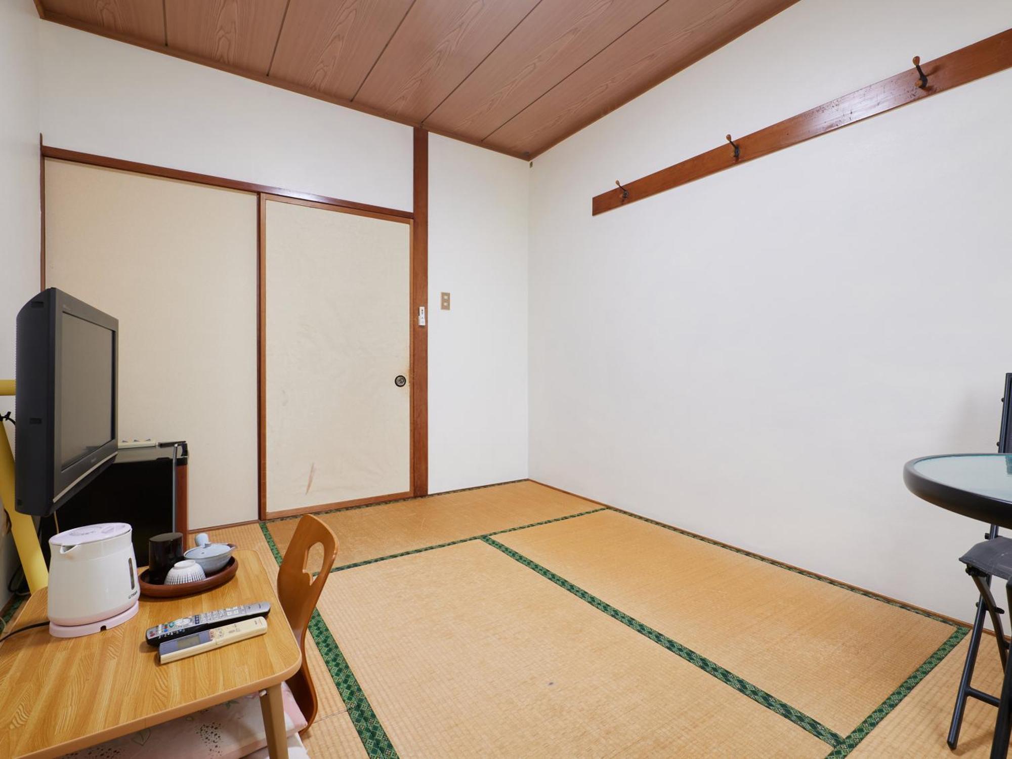 ホテル Hayamasou 十日町市 エクステリア 写真